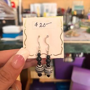 Southern Chic Dangle Earrings
